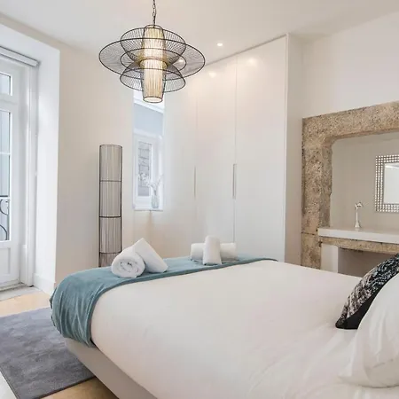 Lovelystay - Lusitano's Heart 2bdr In Alfama * Lisboa