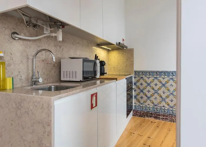 Lovelystay - Lusitano's Heart 2bdr In Alfama * Лиссабон