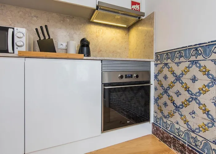 Lovelystay - Lusitano's Heart 2bdr In Alfama Апартаменты Лиссабон