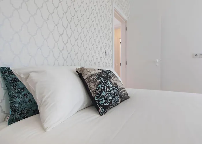 Lovelystay - Lusitano's Heart 2bdr In Alfama Лиссабон