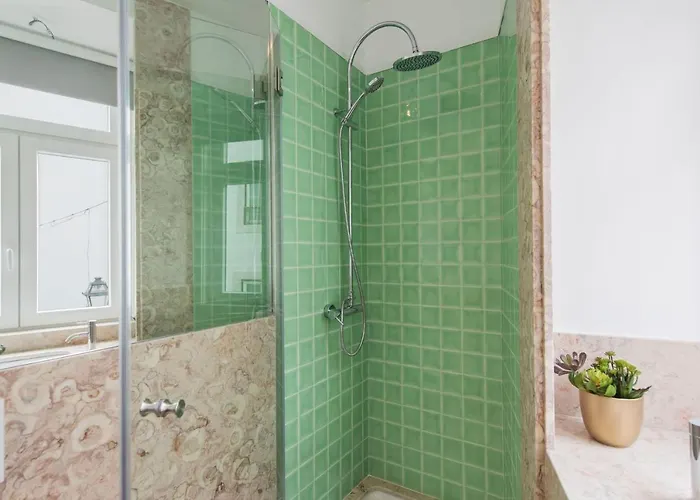 Lovelystay - Lusitano's Heart 2bdr In Alfama