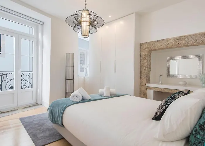 Lovelystay - Lusitano's Heart 2bdr In Alfama * 리스본