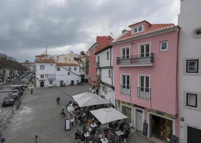 Lovelystay - Lusitano's Heart 2bdr In Alfama *