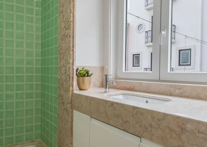 Lovelystay - Lusitano's Heart 2bdr In Alfama 리스본