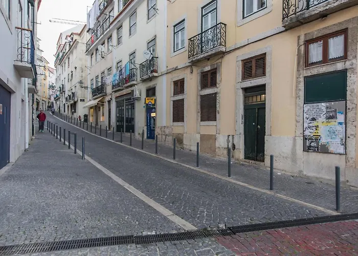 Lovelystay - Lusitano's Heart 2bdr In Alfama 아파트 *